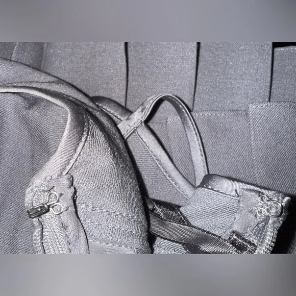 Catherine Malandrino Gray Sleeveless V-Neck Midi Dress,Size-8 - Picture 7 of 10